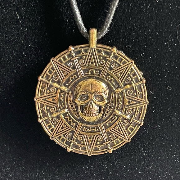 Spooktacular Creations Pirate Coin Necklace - Picture 4 of 9